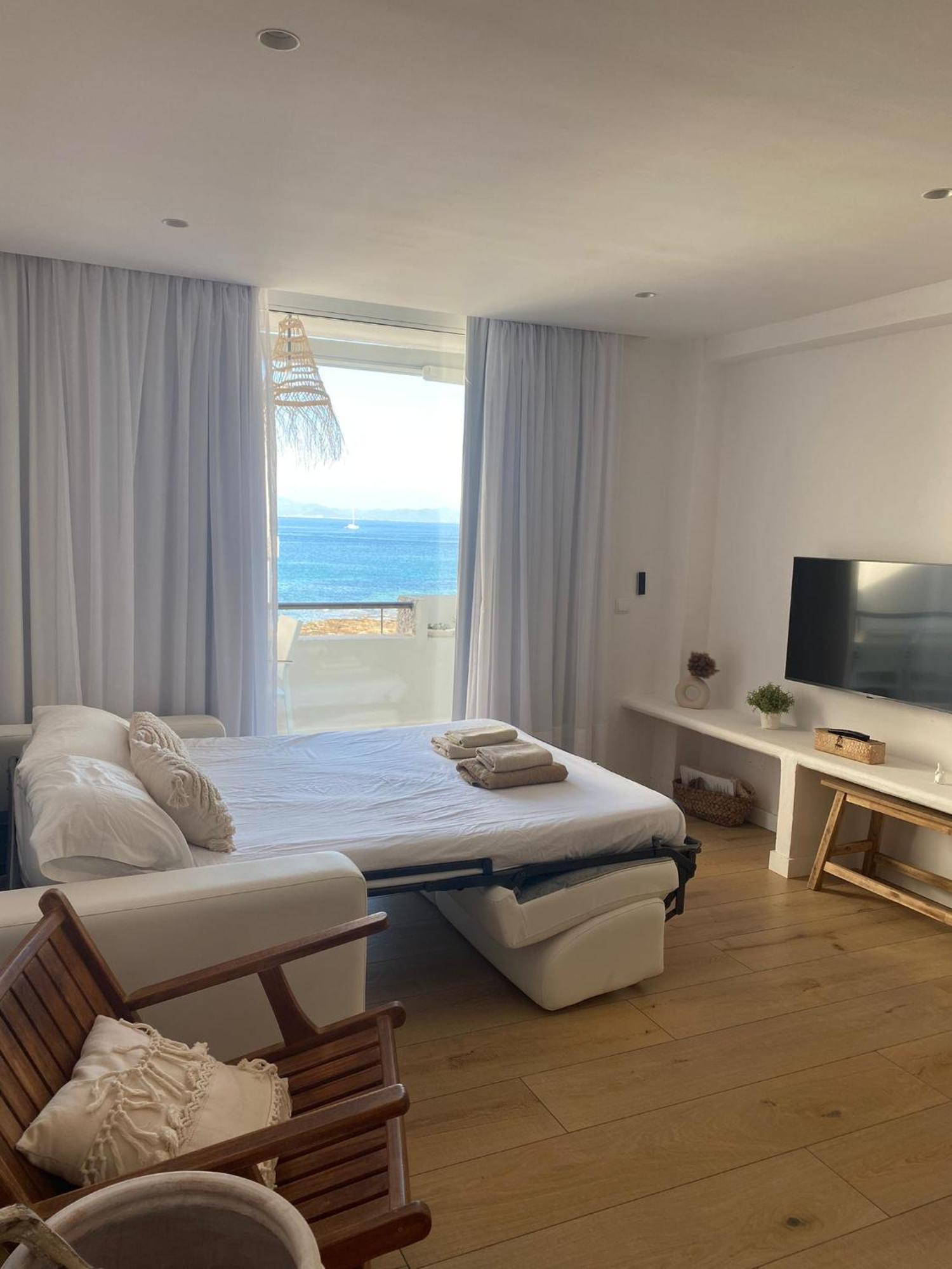 El Balcon De Formentera Apartment ลาซาวีนา ภายนอก รูปภาพ